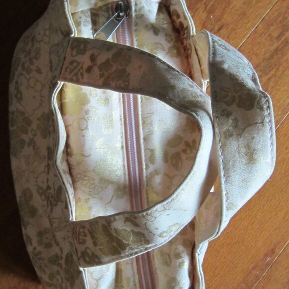 Sanrio Hello Kitty Canvas purse - Picture 3 of 7